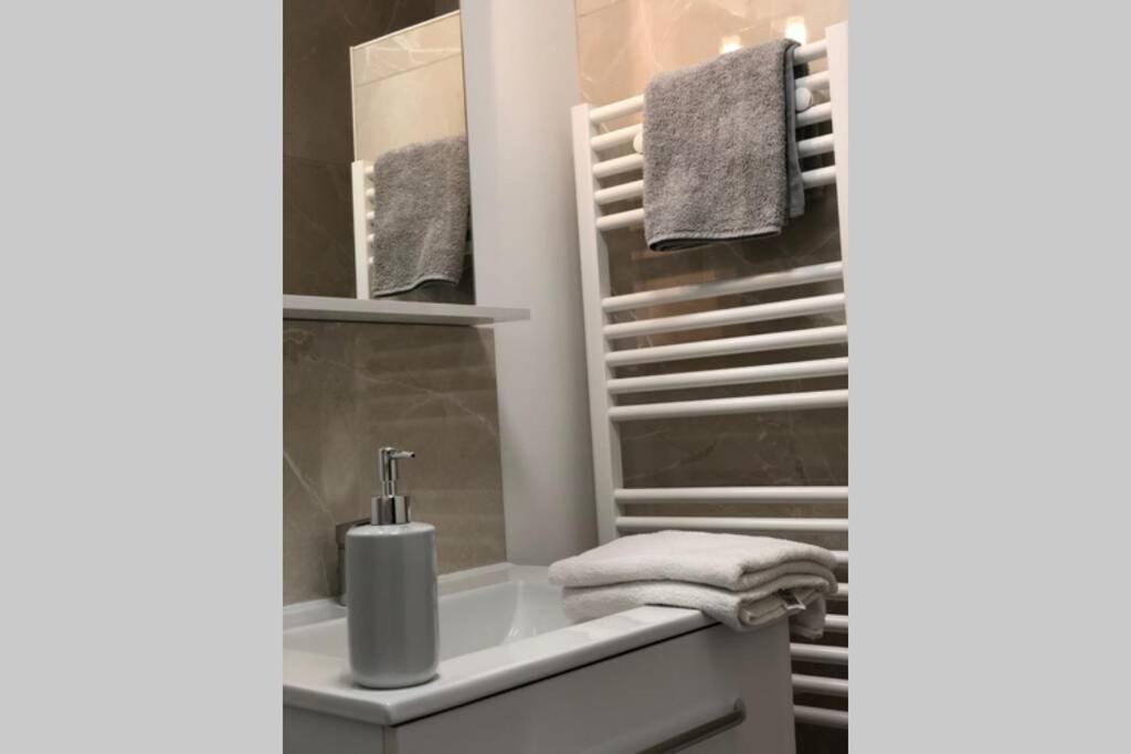 Appartamento De Charme à Montmartre *